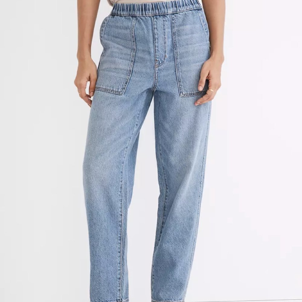Madwell Pull-On Relaxed Jeans in Beswick Wash, Size M, NWT